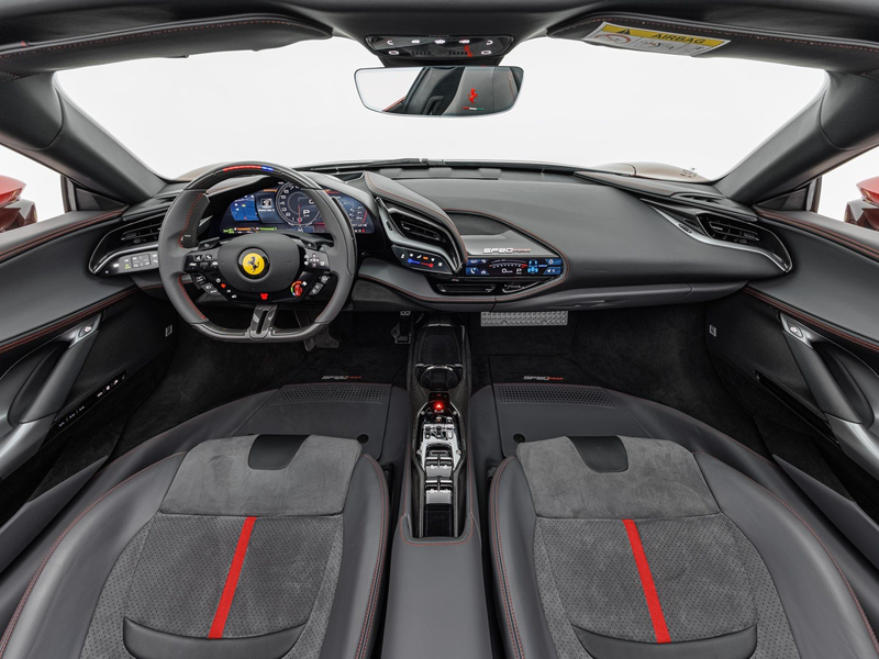 Ferrari SF90 Spider — photo 4