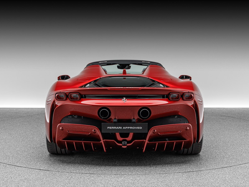Ferrari SF90 Spider — photo 7