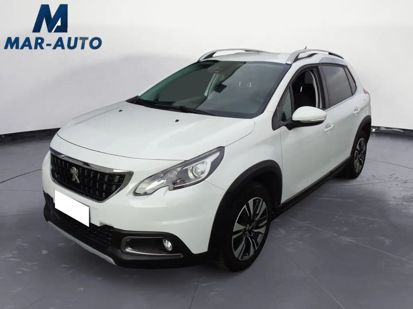 Peugeot 2008 PureTech 82 Allure Beige - 1