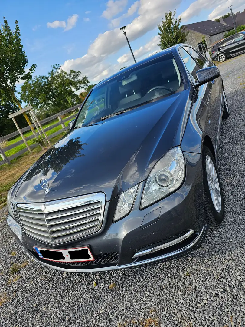 Mercedes-Benz E 250 New berceau arriere / autom/ Moteur +/- 55.000 Kms Grijs - 2
