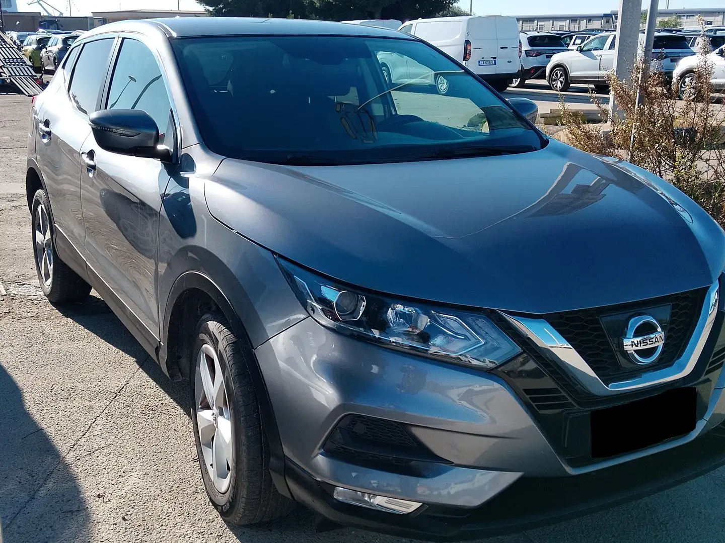 Nissan Qashqai NISSAN 1.6 DCI AUT CAMERA Grigio - 2