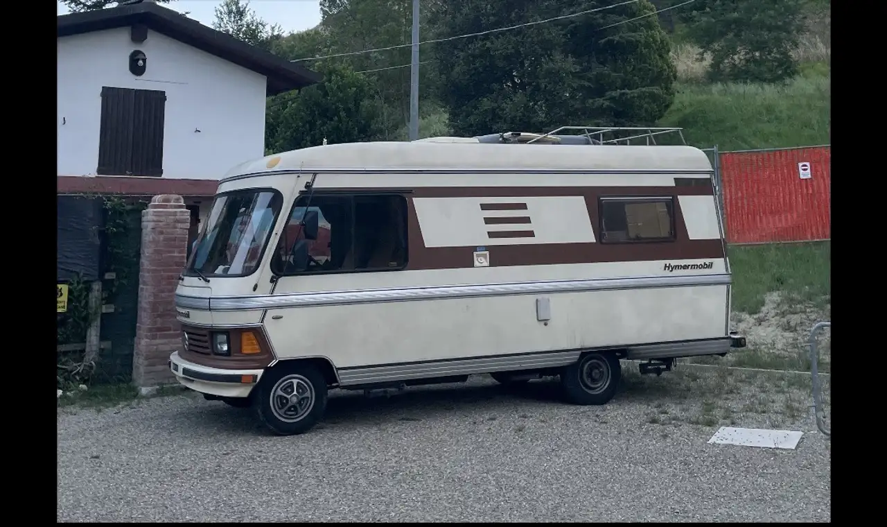 Caravans-Wohnm Hymer
