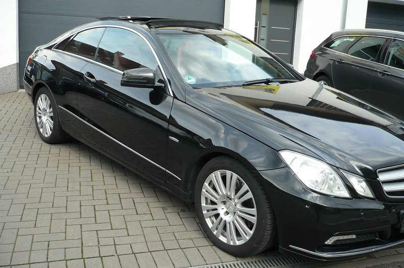 Mercedes-Benz E 350 E-Klasse Coupe Diesel CDI DPF Panoramadach BlueEFFICIENCY 7G-TRONIC Avantgarde — photo 3