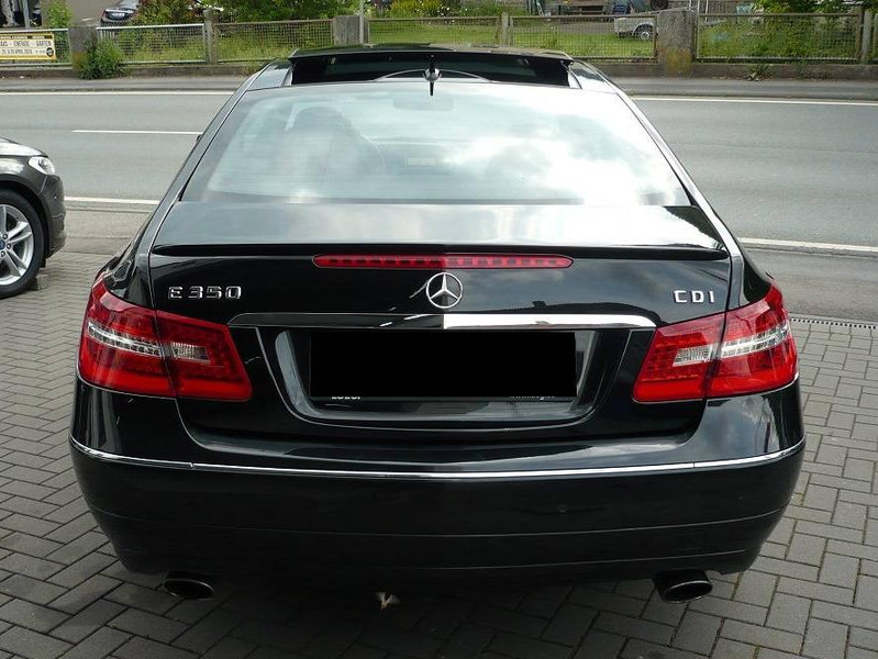 Mercedes-Benz E 350 E-Klasse Coupe Diesel CDI DPF Panoramadach BlueEFFICIENCY 7G-TRONIC Avantgarde — photo 7