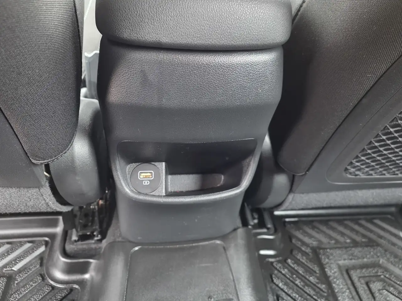 Hyundai KONA fotografie Hyundai KONA