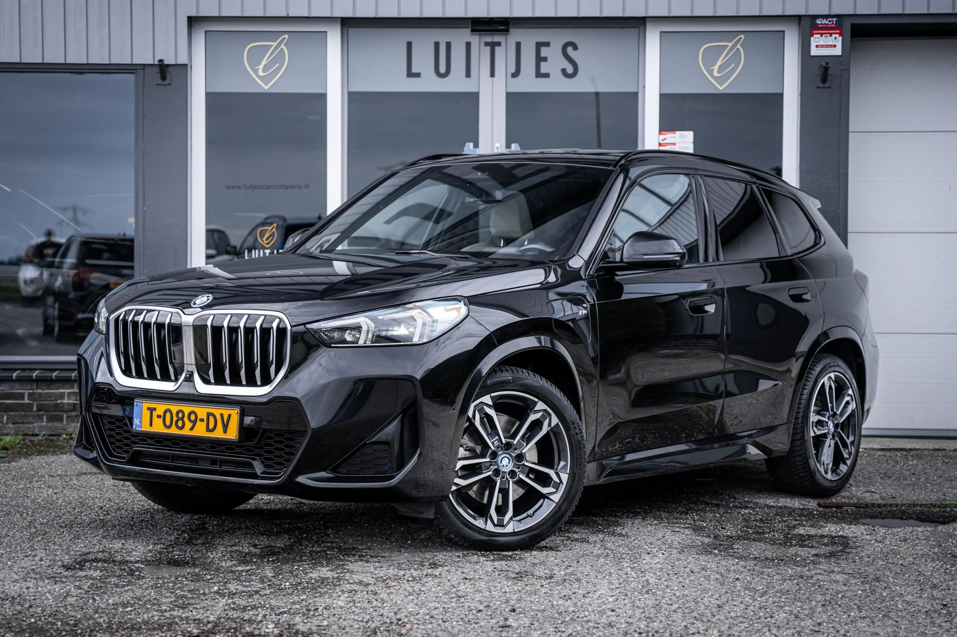 BMW X1 xDrive30e M-Sport Org.NL|Pano-dak|H&K|Trekhaak|HuD — photo 19
