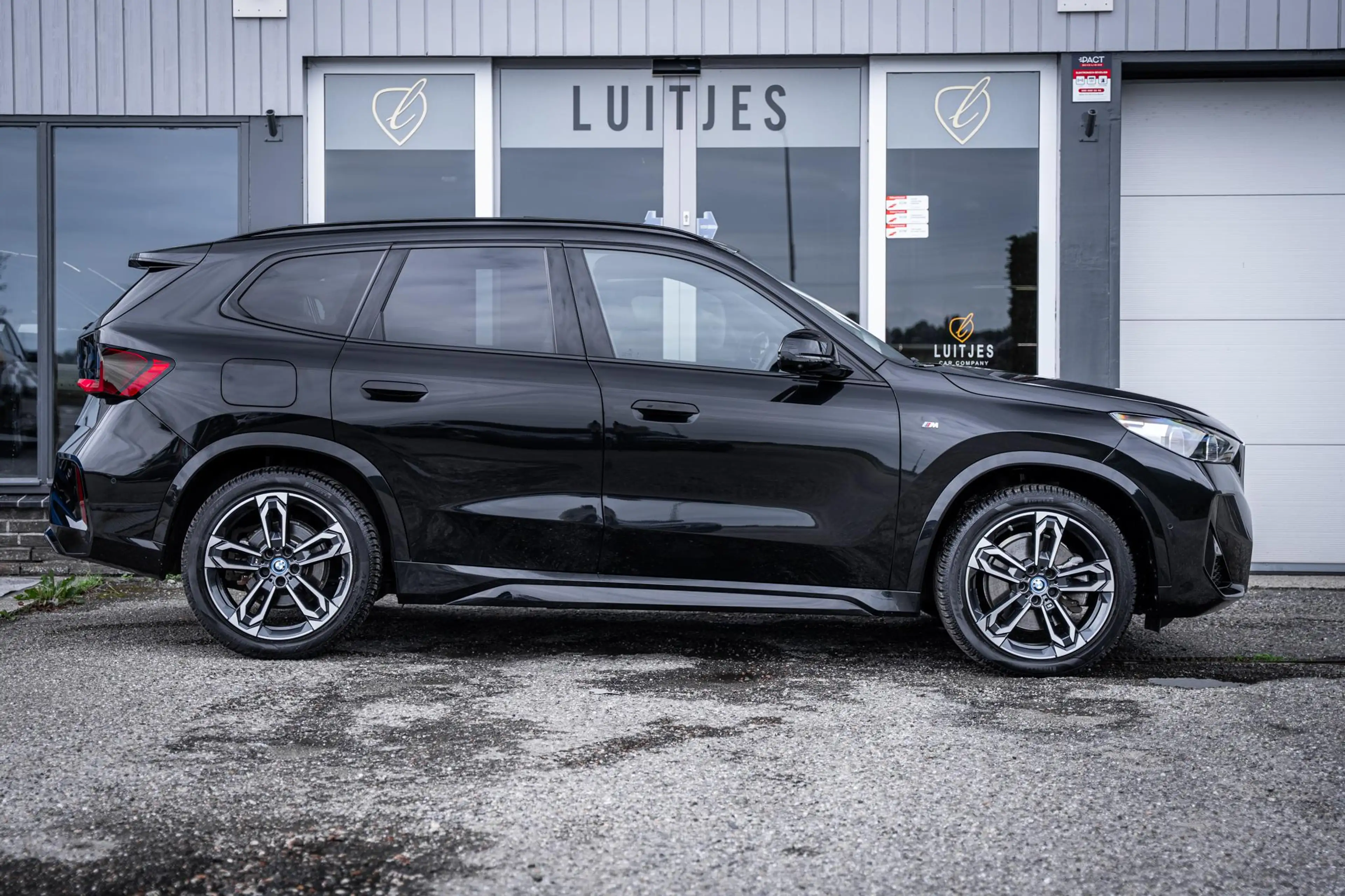 BMW X1 xDrive30e M-Sport Org.NL|Pano-dak|H&K|Trekhaak|HuD — photo 9
