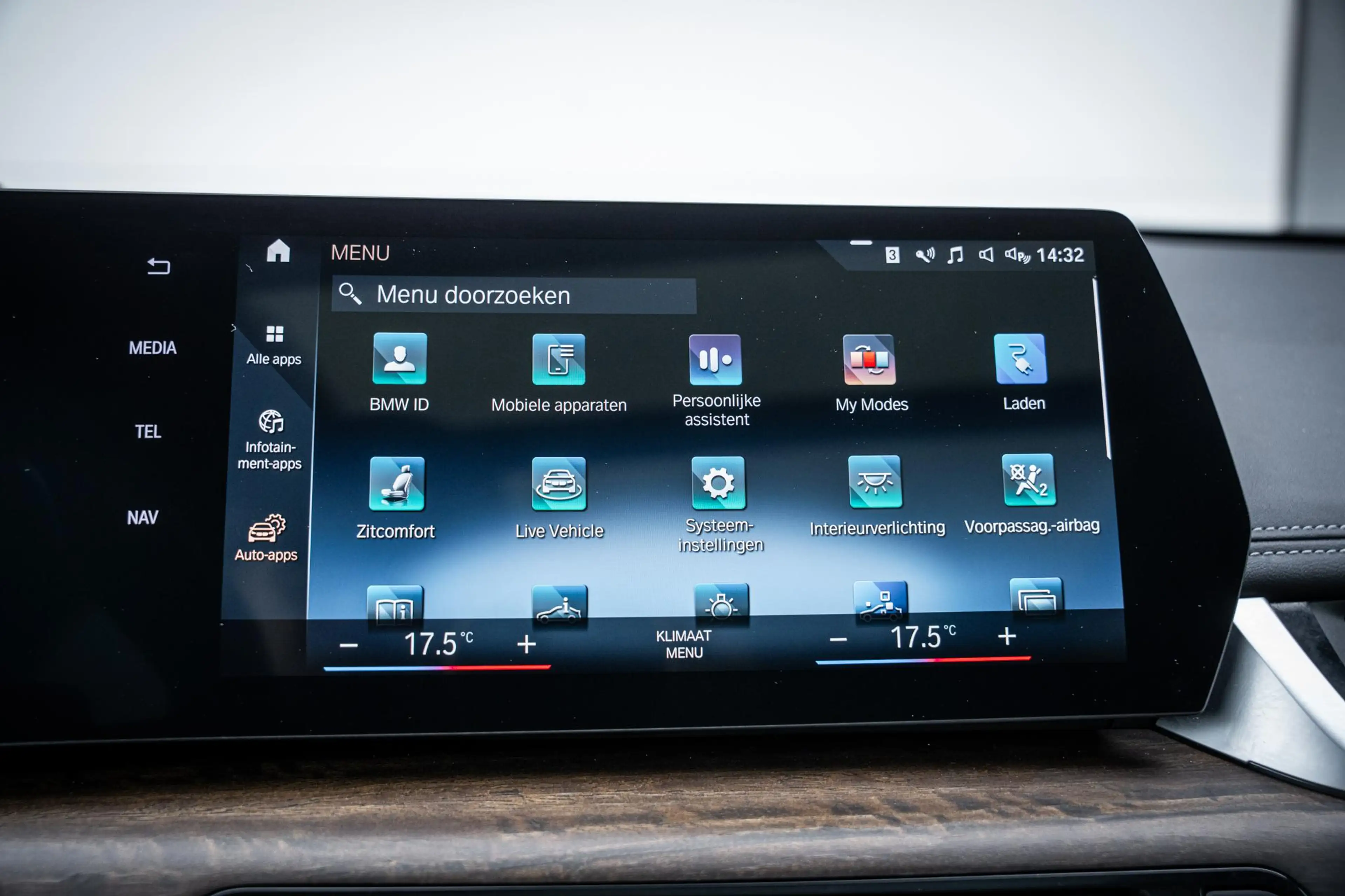 BMW X1 xDrive30e M-Sport Org.NL|Pano-dak|H&K|Trekhaak|HuD — photo 29