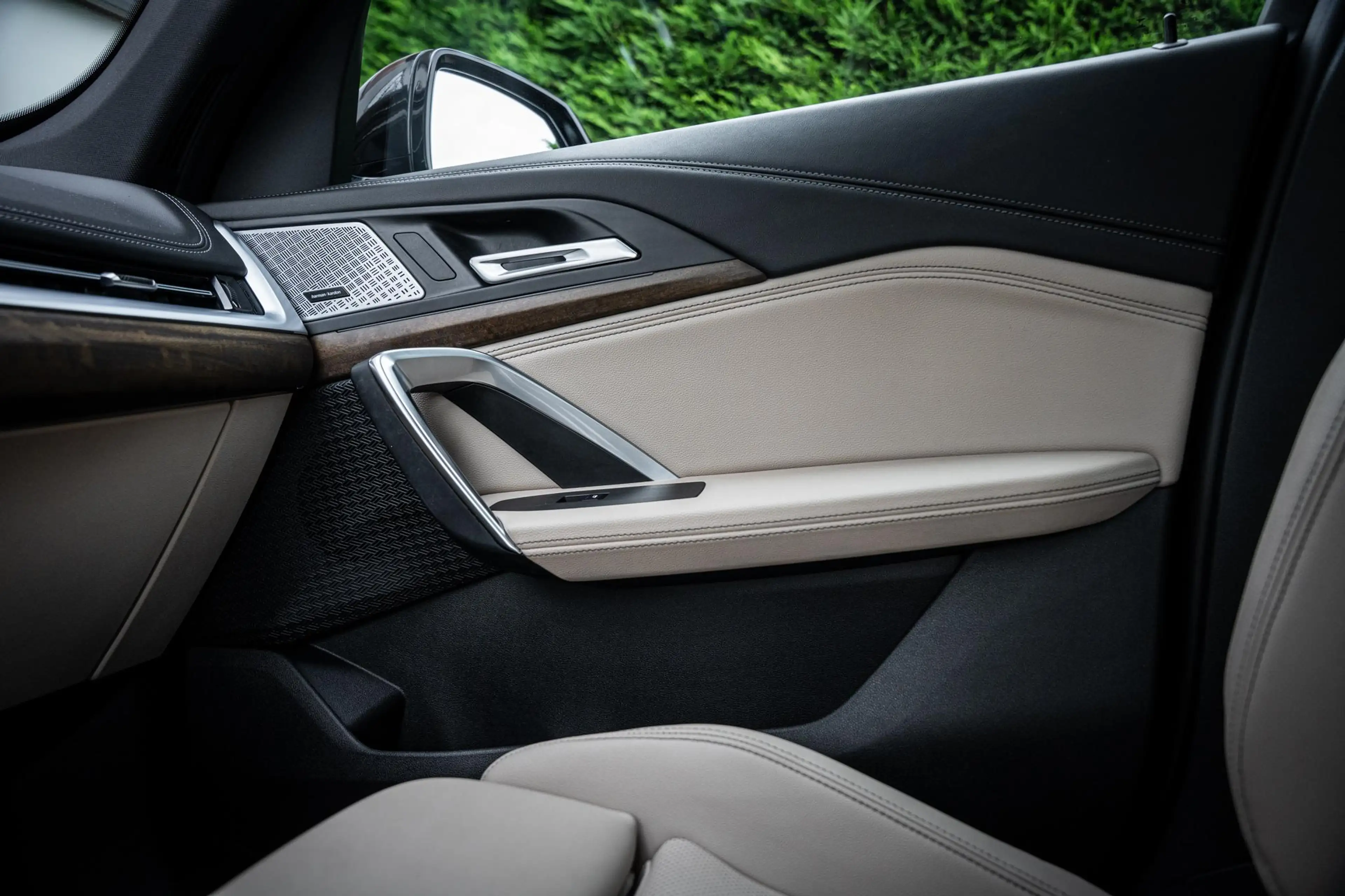 BMW X1 xDrive30e M-Sport Org.NL|Pano-dak|H&K|Trekhaak|HuD — photo 42