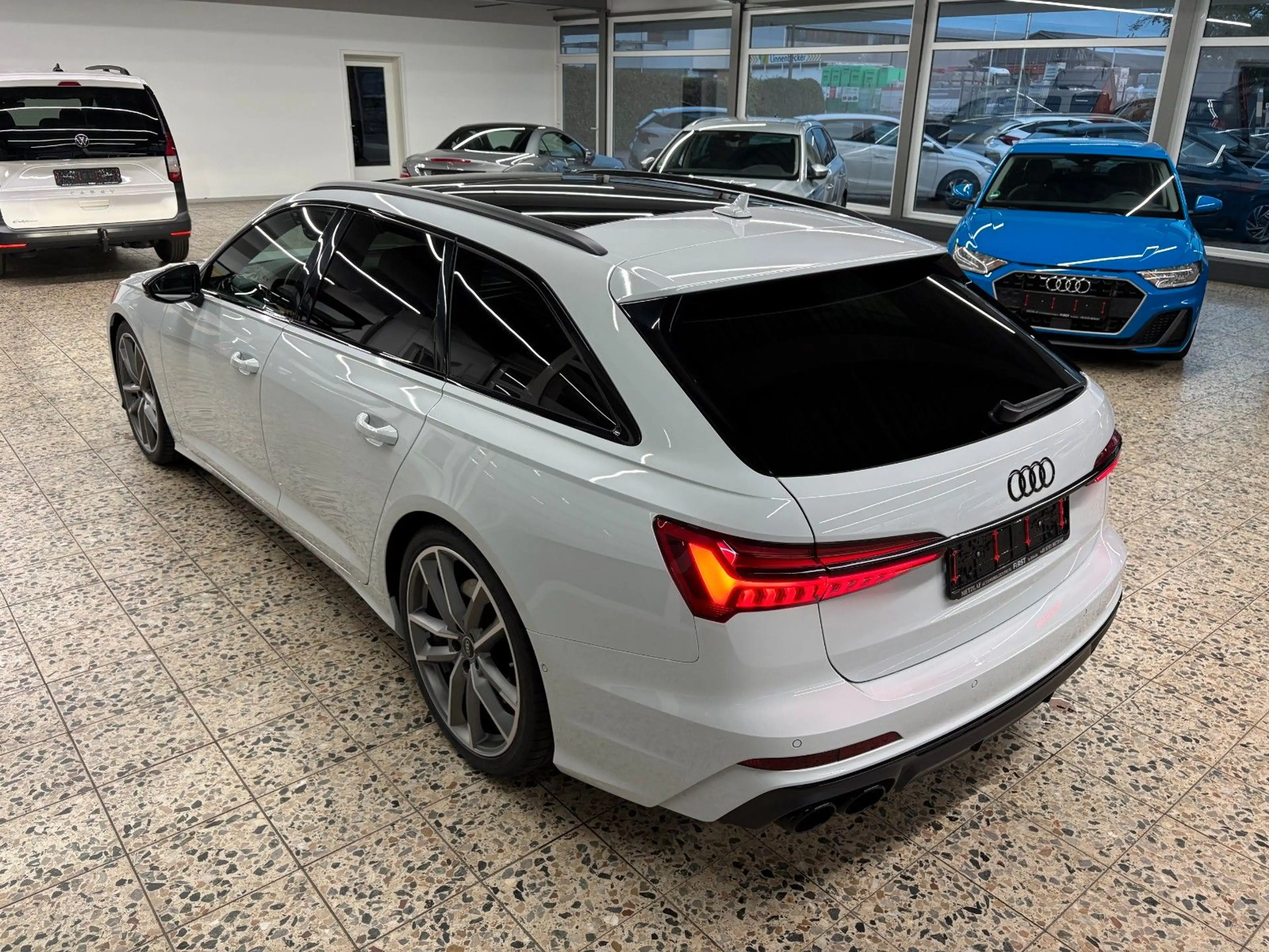 Audi S6 /Avant/quattro/AHK/HuD/MatrixLED/B&O/PANO — photo 10
