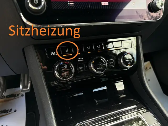 Skoda Superb view 22