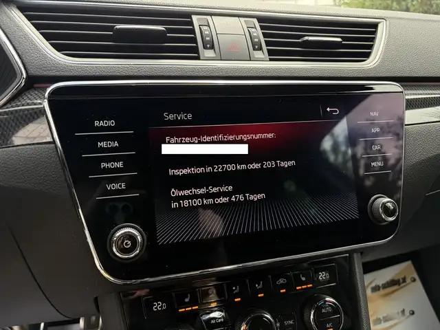 Skoda Superb view 25