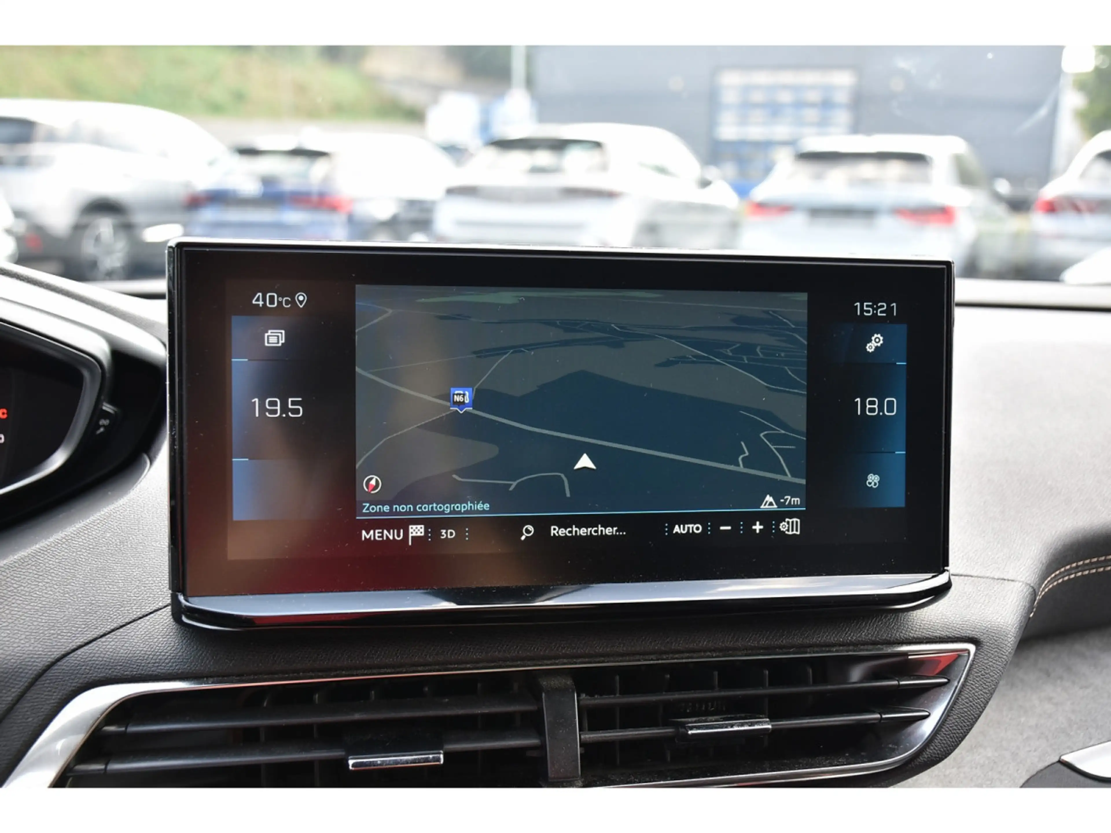 Peugeot 5008 1.5 BlueHDI GT EAT8 PANO CUIR FOCAL ACC CAM360 — photo 12