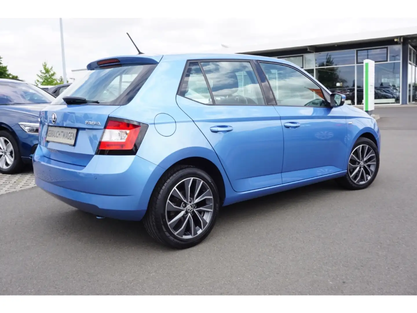 Skoda Fabia Drive 1.0TSI-95PS-Tempomat-PDC-Klima-EU6 Blau - 2