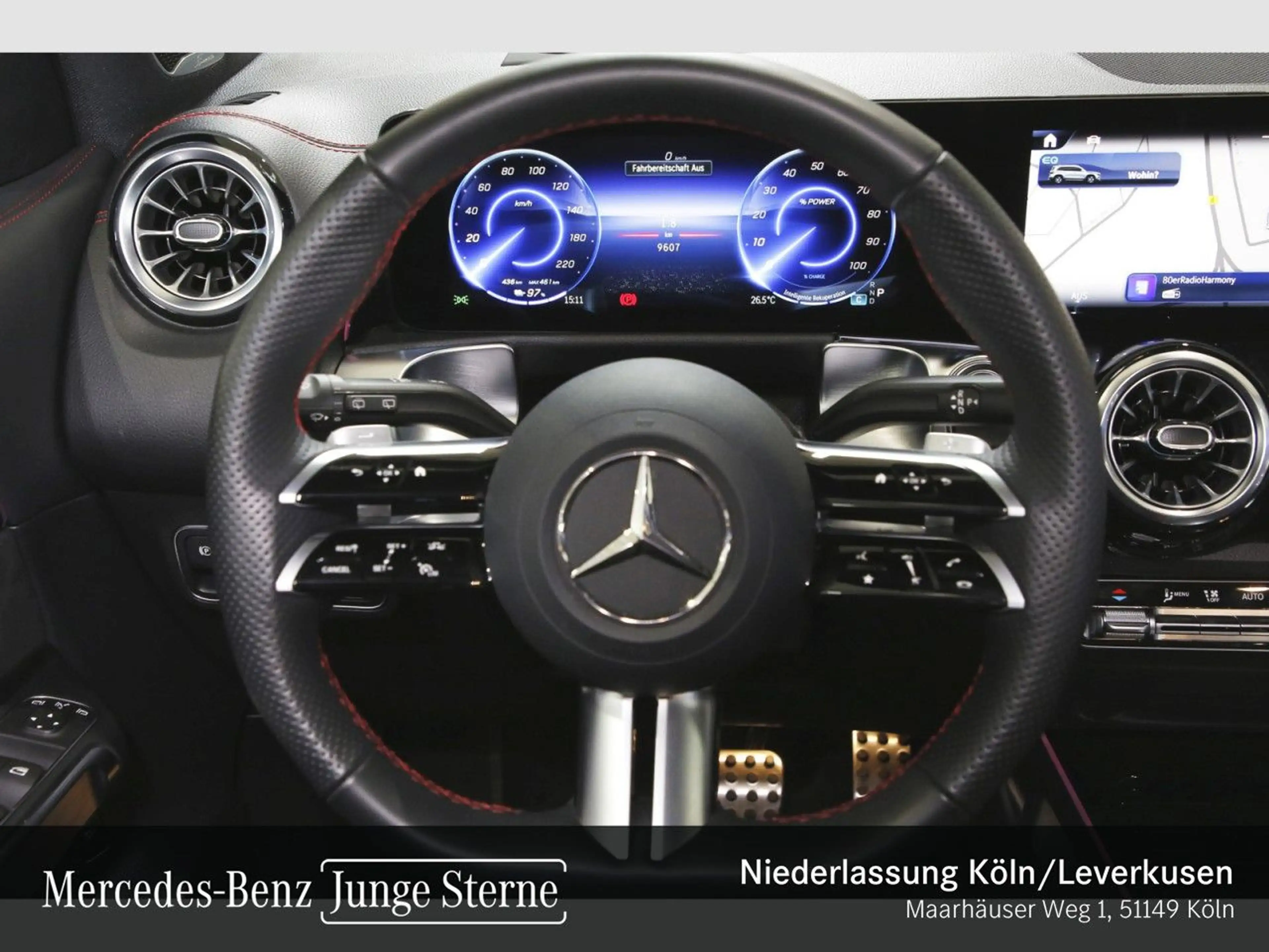 Mercedes-Benz EQB 300 4M AMG+NIGHT+PREMIUM+360+MEMORY+BURMESTER — photo 14
