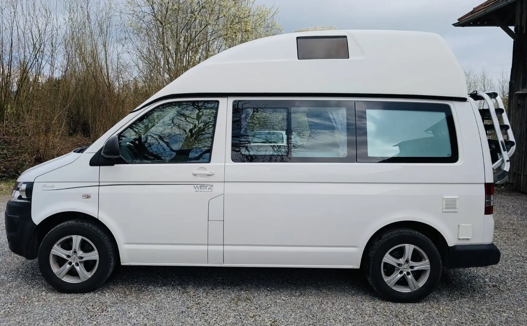 Volkswagen T5 California Hochdach - 1