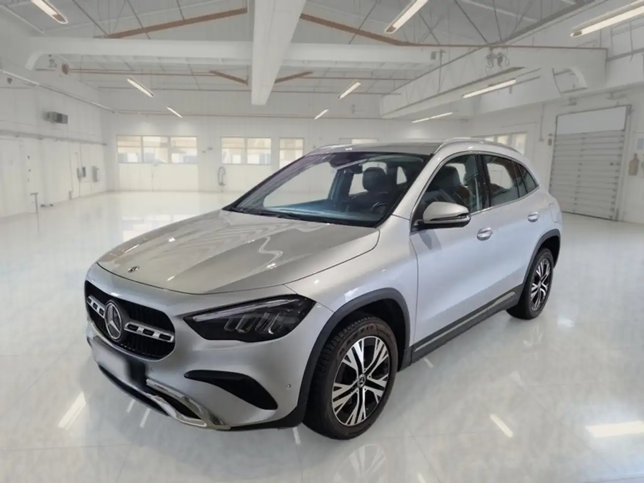 Mercedes-Benz GLA 200 D AUTO PROG ADVANCED CROSSOVER
