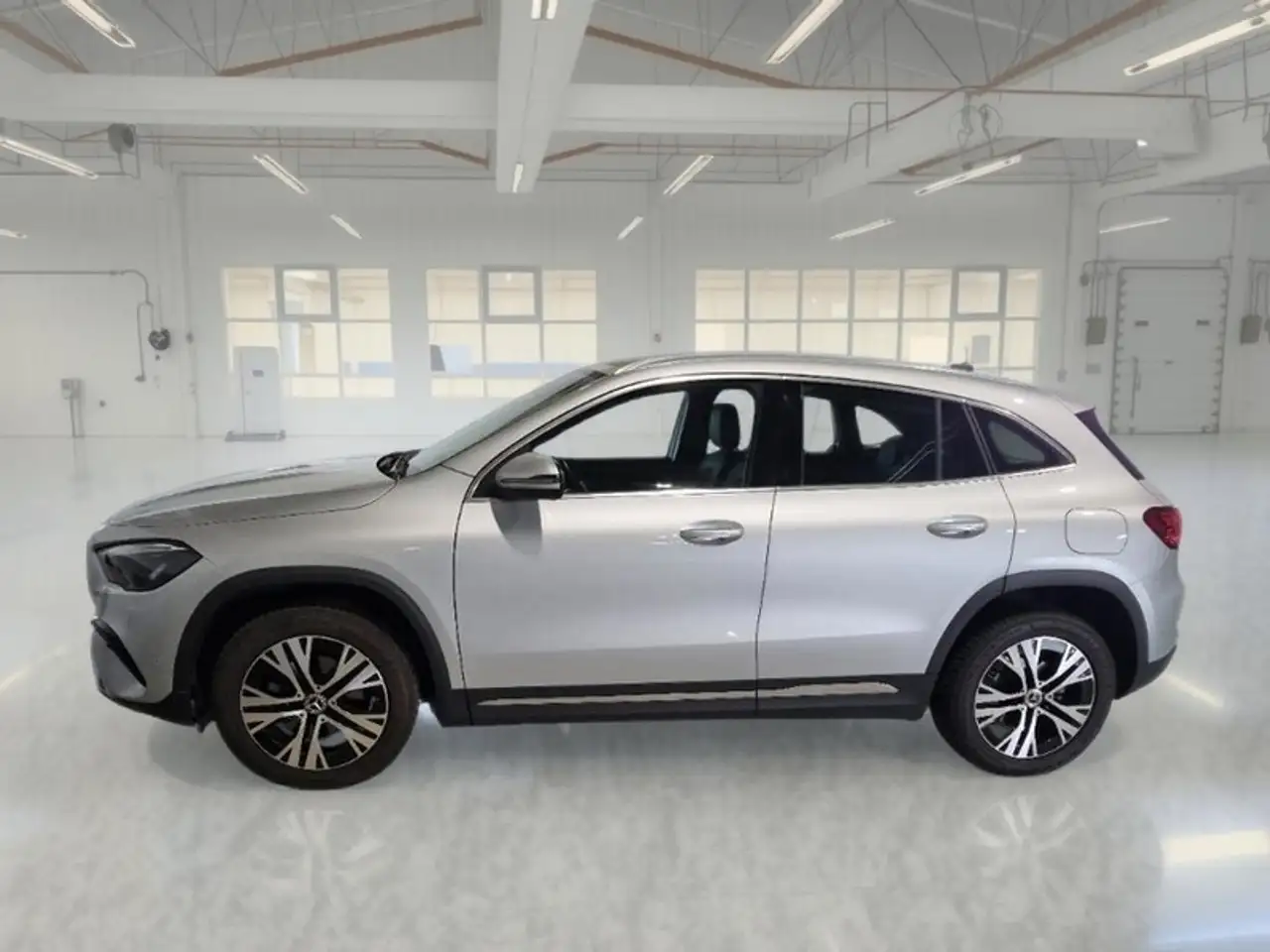 Mercedes-Benz GLA 200 D AUTO PROG ADVANCED CROSSOVER, миниатюра 5