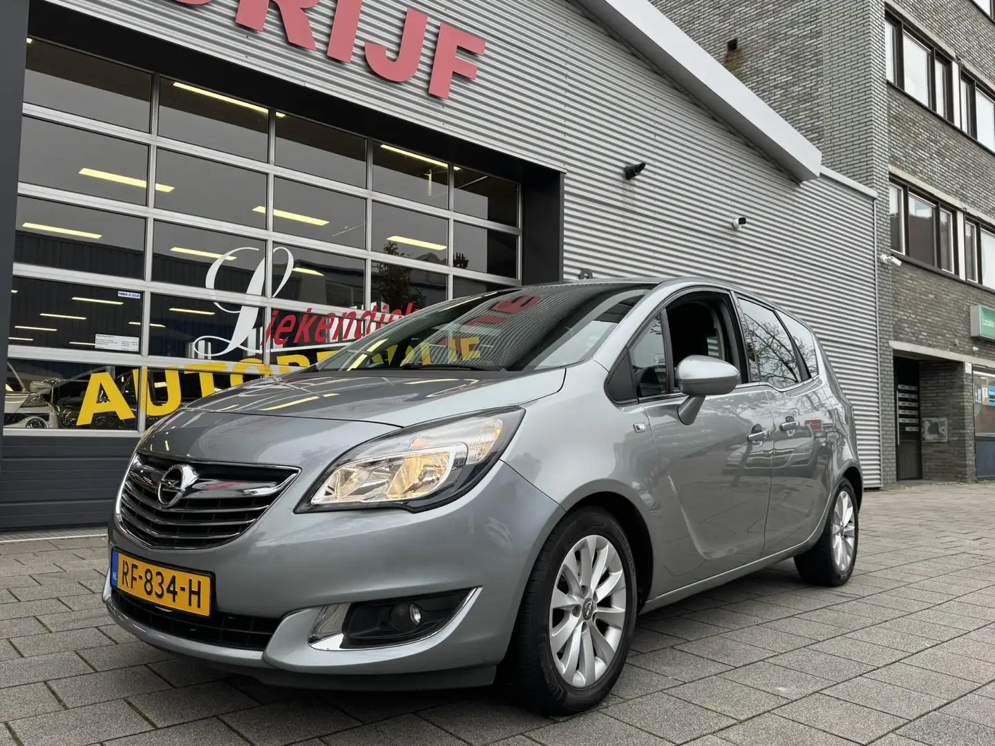 Opel Meriva 1.4 Turbo Cosmo I Airco I Comfort pakket I Sport v Gris - 1