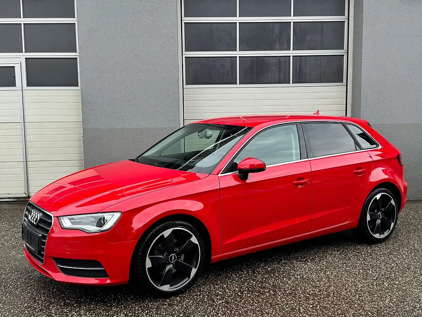 Audi A3 SB 1,4 TFSI Style DSG Rojo - 2