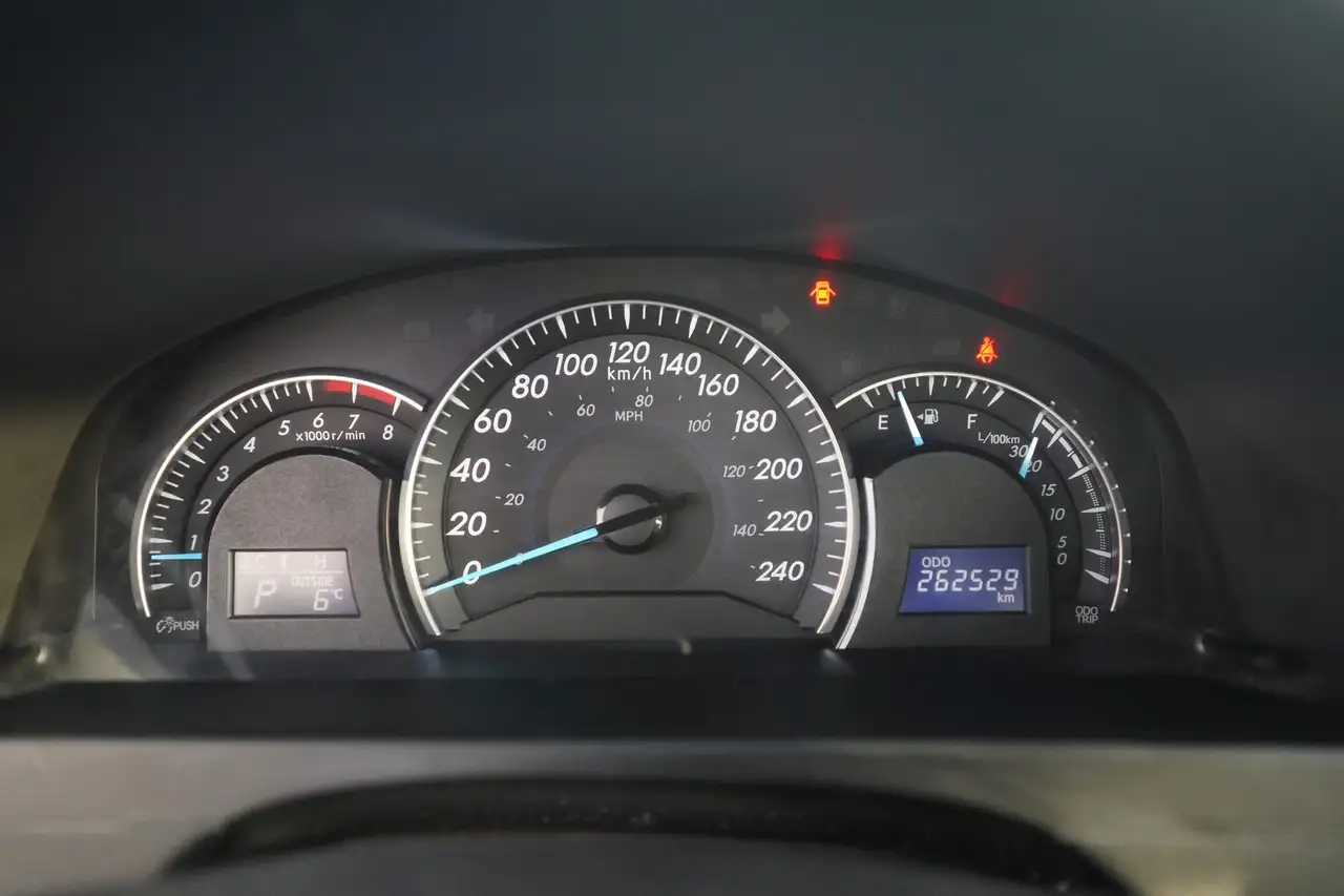 Toyota Camry снимка Toyota Camry