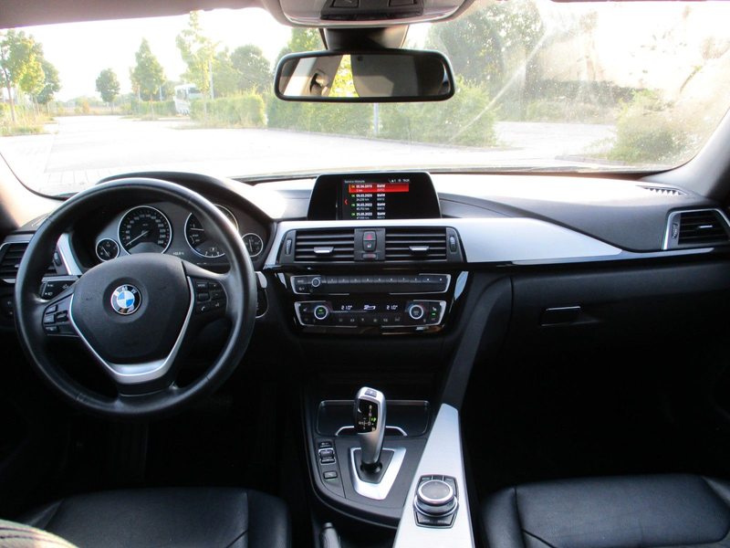 BMW 420 4 Gran Coupe 420 i xDrive Advantage — photo 12