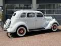 Ford V8 48 sedan uit 1935 – Klassieker met karakter en Wit - thumbnail 2