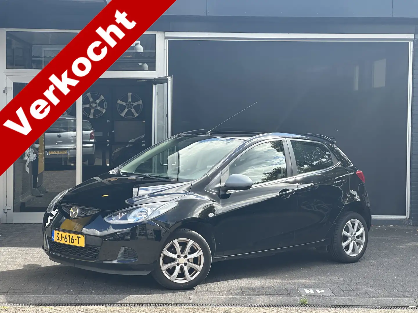 Mazda 2 1.3 Cool AIRCO / ELEK RAMEN / LM VELGEN Schwarz - 1