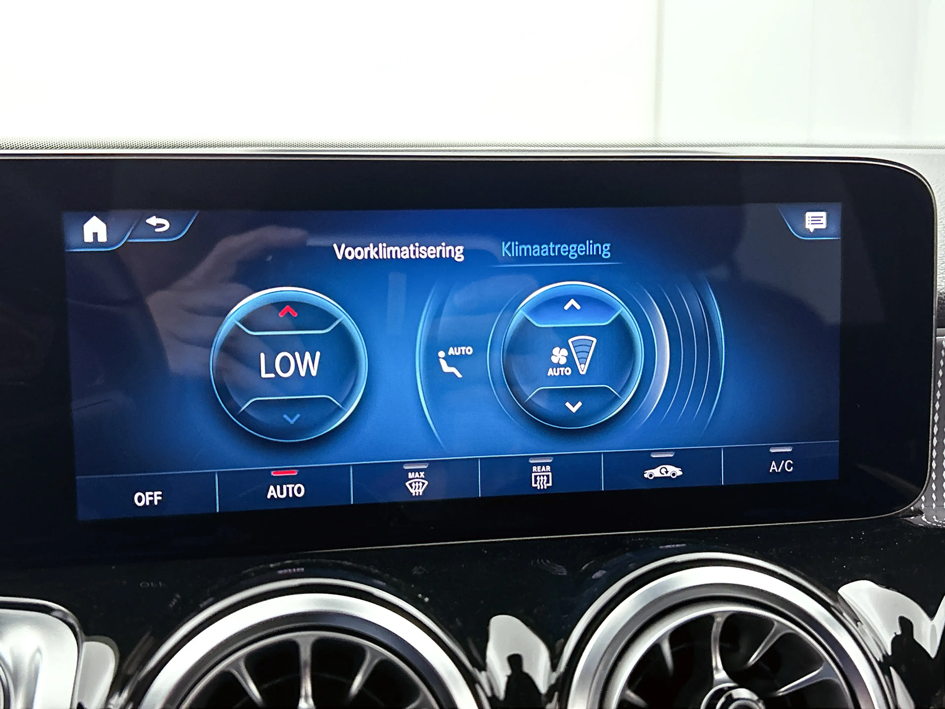 Mercedes-Benz EQB 300 4MATIC Luxury Line 67 kWh | Cruise Control | Stoel — photo 10