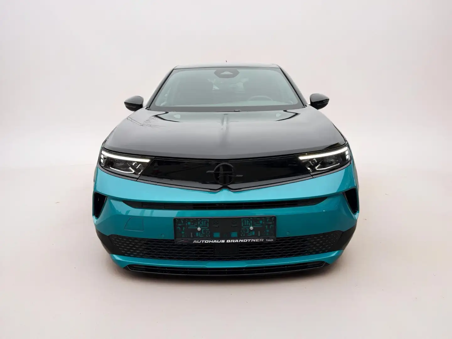 Opel Mokka e GS Grün - 2