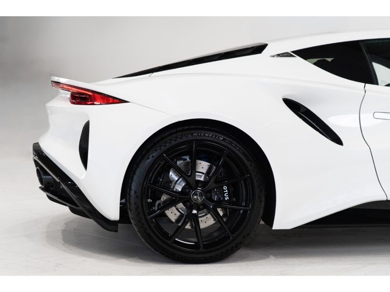 Lotus Emira 2.0 Turbo 298 kW SE *LOTUS HANNOVER* — photo 11