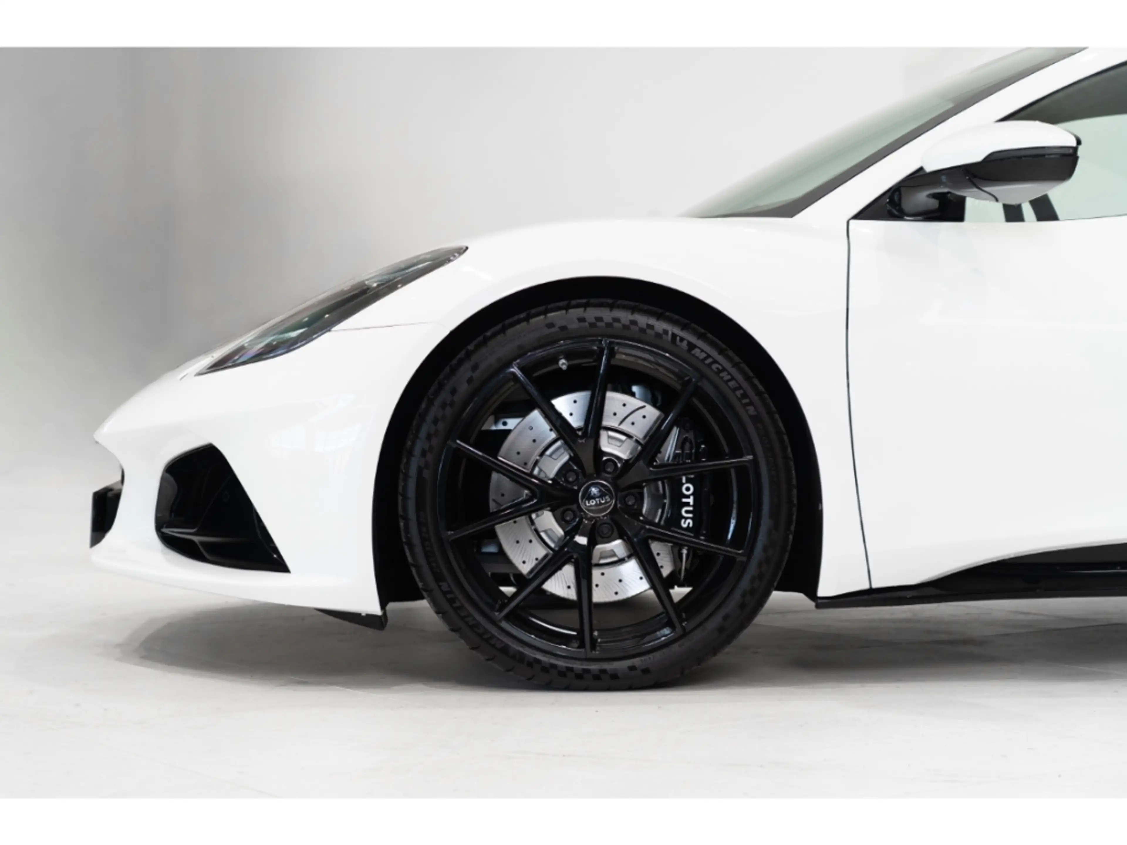 Lotus Emira 2.0 Turbo 298 kW SE *LOTUS HANNOVER* — photo 10