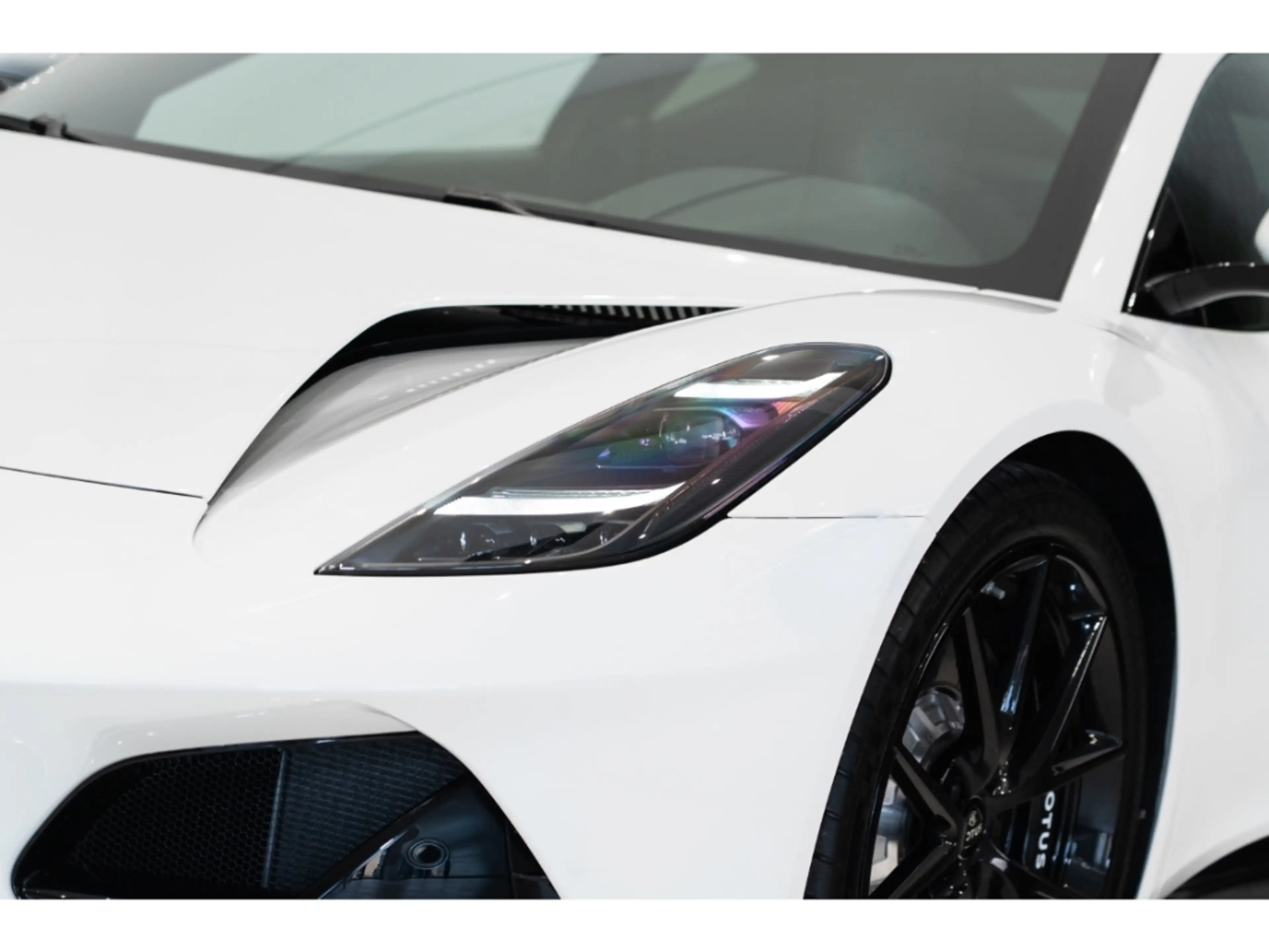 Lotus Emira 2.0 Turbo 298 kW SE *LOTUS HANNOVER* — photo 8