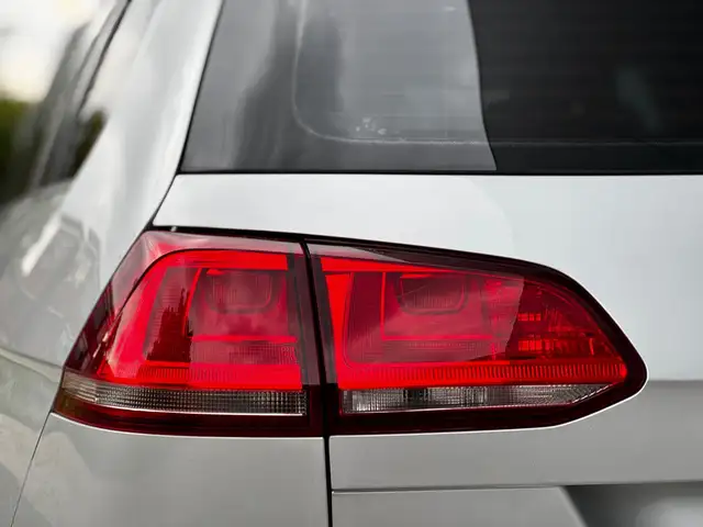 Volkswagen Golf view 7