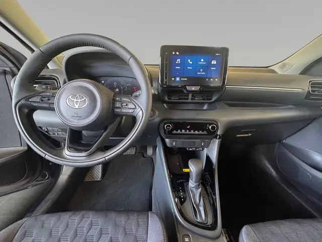 Toyota Yaris view 11