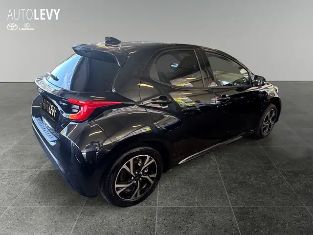 Toyota Yaris view 6