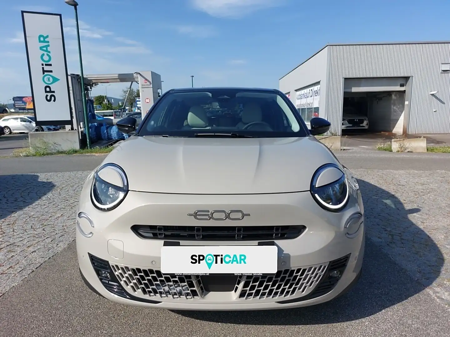 Fiat 600 LA PRIMA T-GEN3 Grau - 2