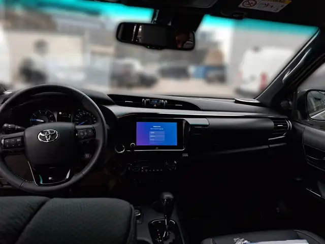 Toyota Hilux DK Invincible 4WD 2.8 D-4D MHEV Aut. Ansicht 15