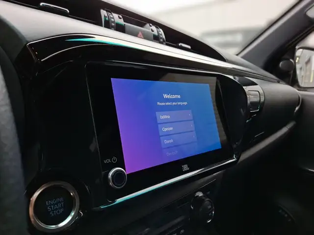 Toyota Hilux DK Invincible 4WD 2.8 D-4D MHEV Aut. Ansicht 14