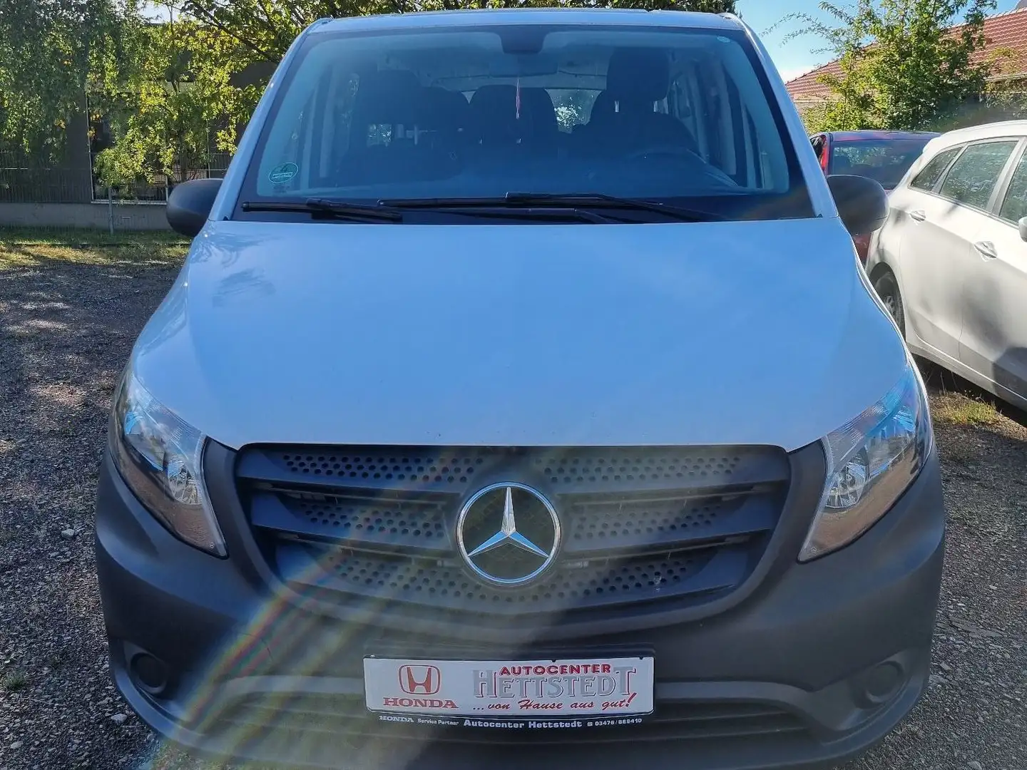 Mercedes-Benz Vito 111 Tourer CDI 9-Sitzer Bus lange Version Blanc - 2