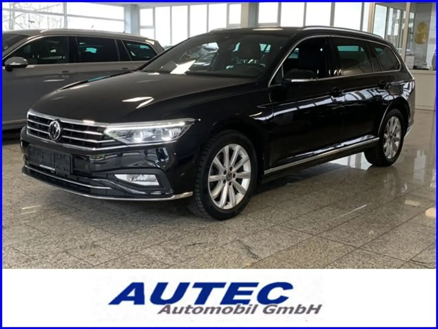 Volkswagen Passat Variant Elegance IQ-LIGHT+AHK+KAMERA+PANO Noir - 1