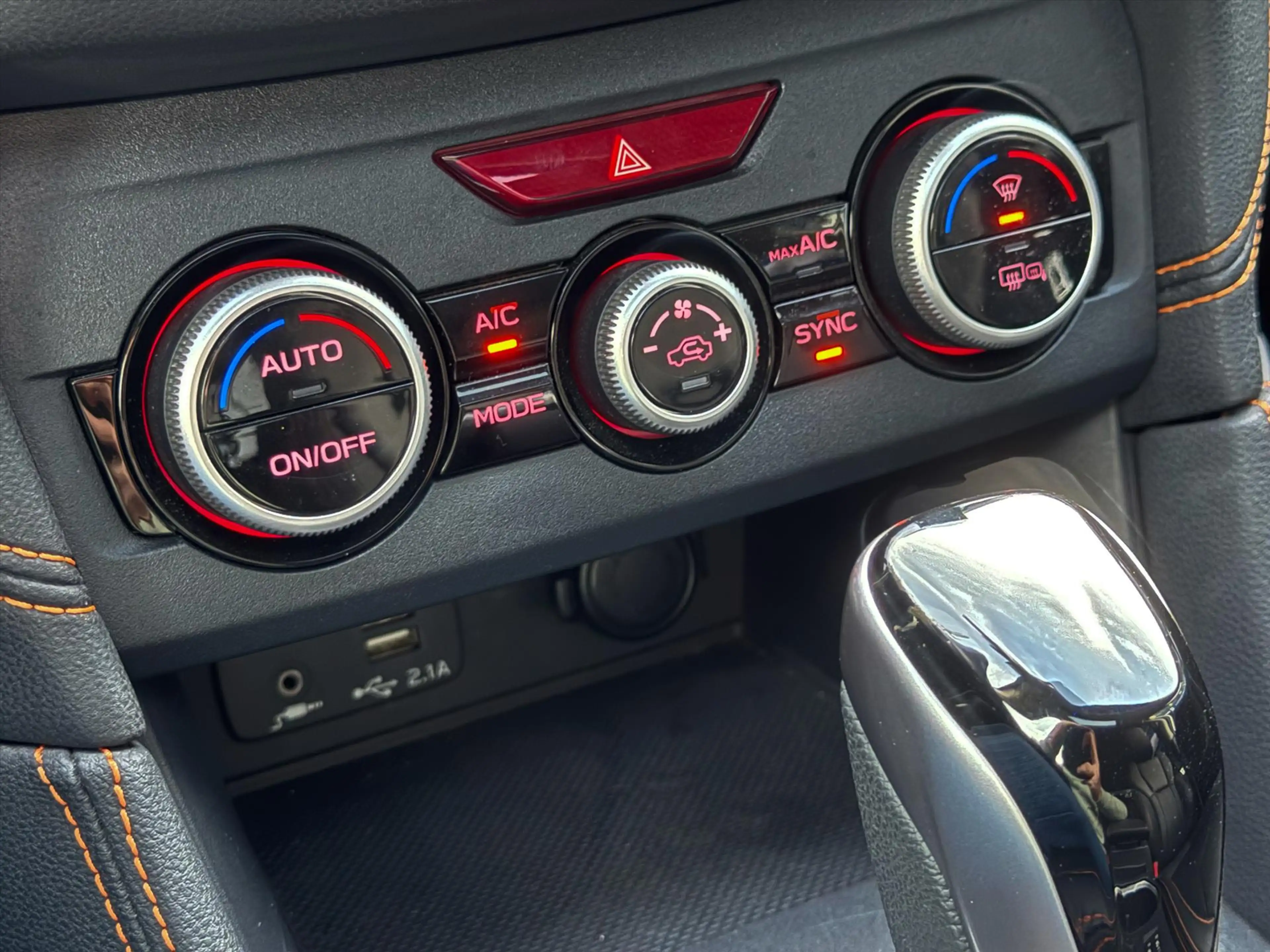 Subaru XV 2.0i e-BOXER 150pk CVT AWD Premium | Trekhaak | Le — photo 28