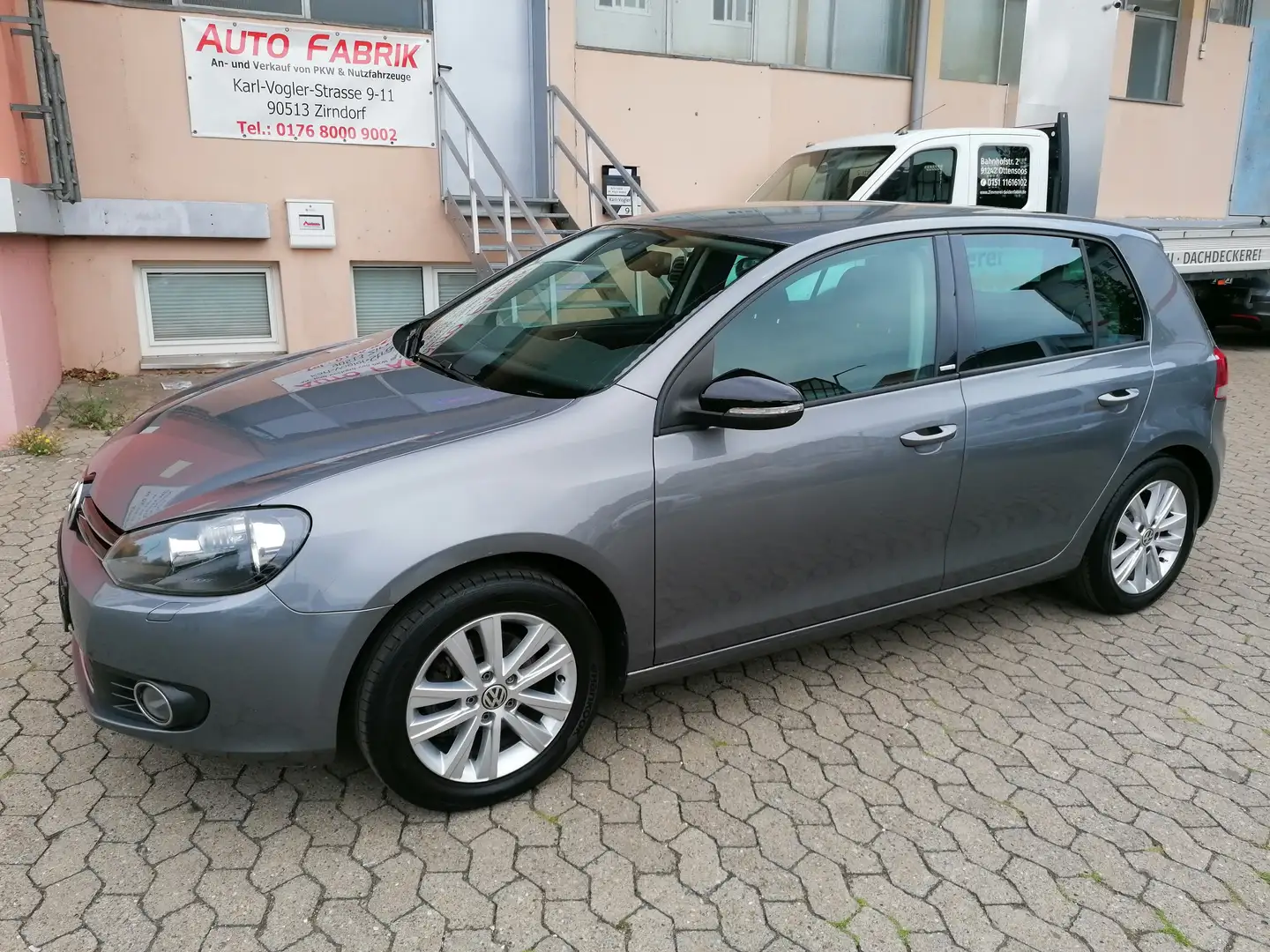 Volkswagen Golf 1.4 TSI Style / Steuerkette NEU / TÜV NEU / Grey - 2