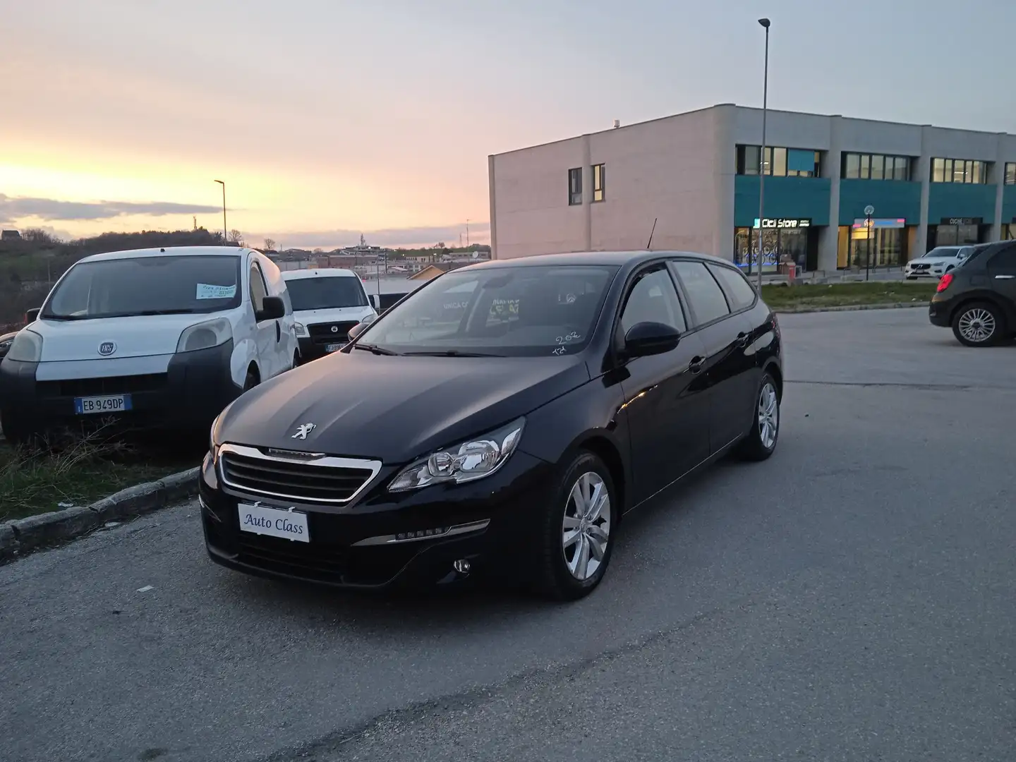 Peugeot 308 5p 1.6 bluehdi 8v Business s&s 120cv Blu/Azzurro - 2