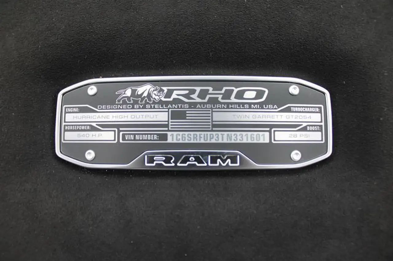 RAM 1500 снимка RAM 1500