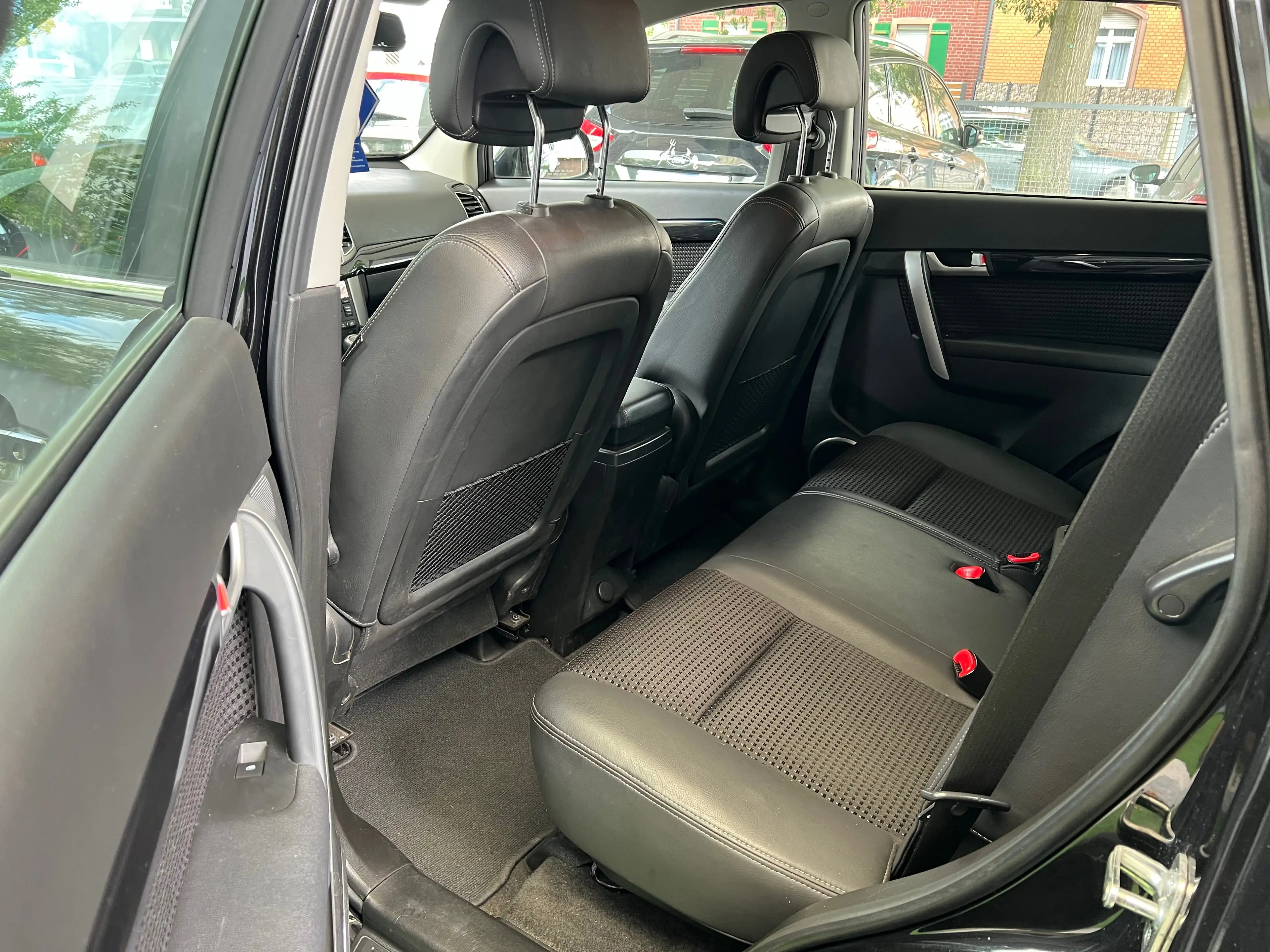 Chevrolet Captiva 2.4 LT 2WD,Klima2Z,SHZ,1H,PDC,SHZ,TOP — photo 10