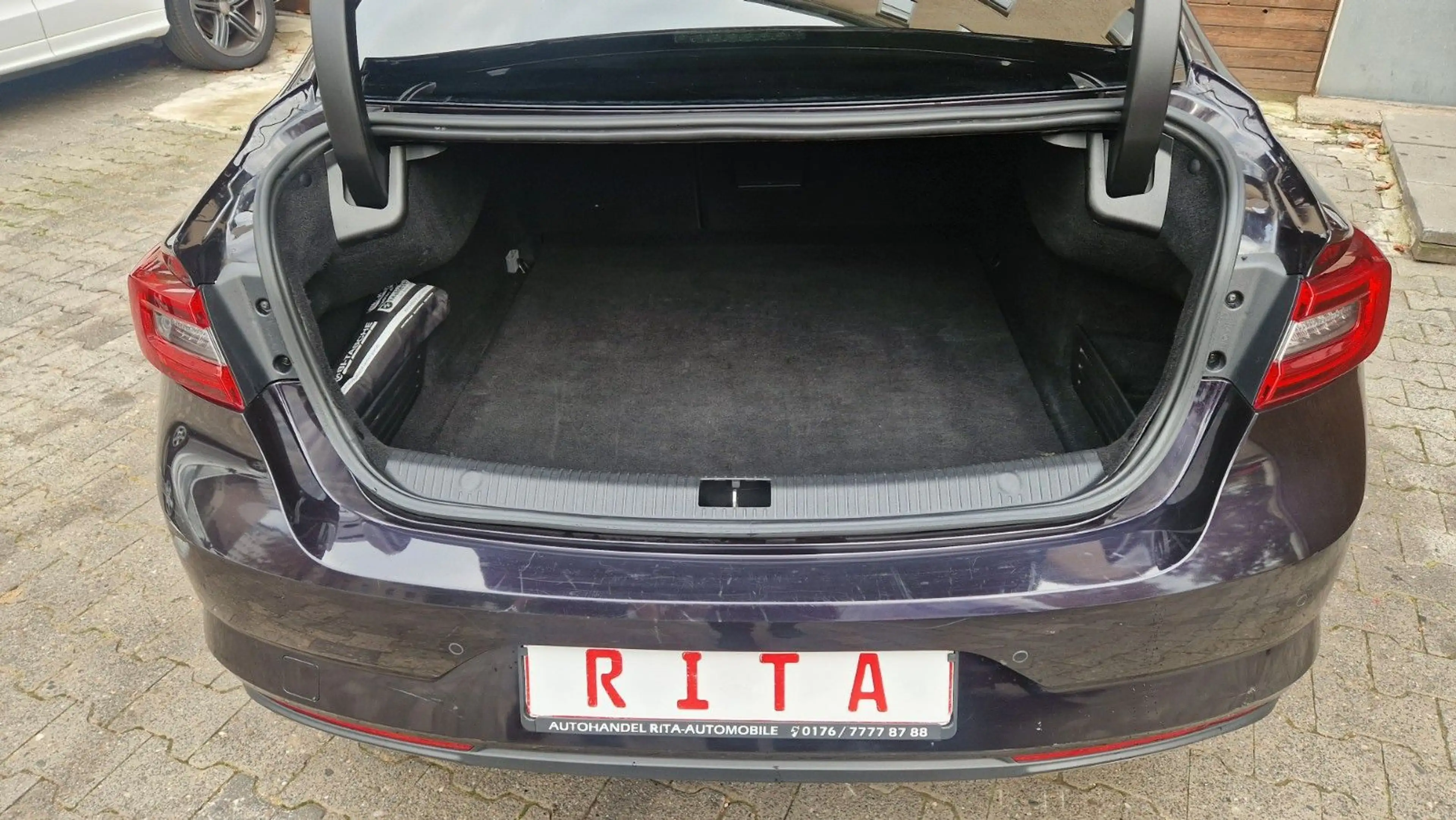 Renault Talisman Initiale Paris, Kamera, SHZ, SB, SZR — photo 7