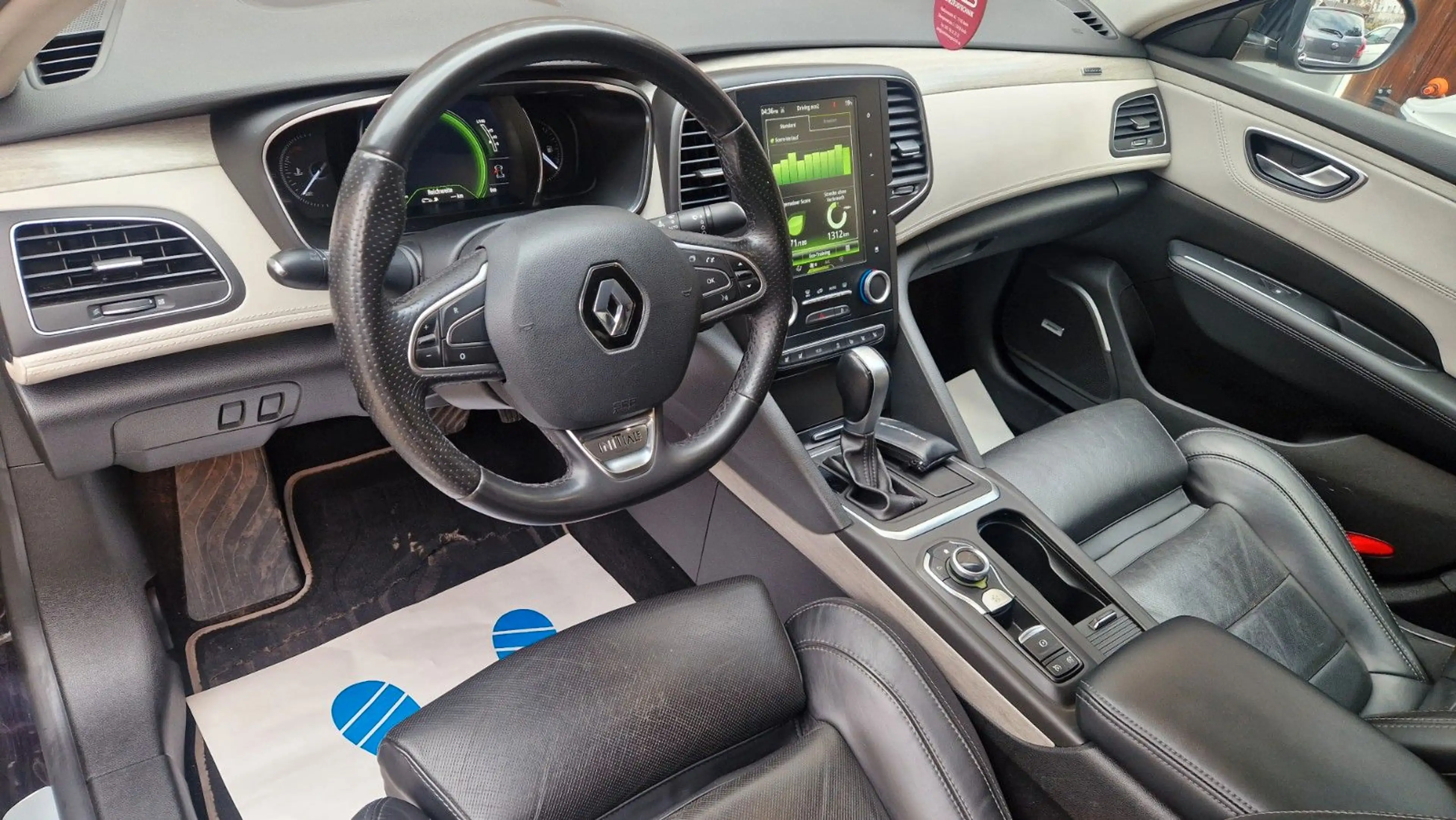 Renault Talisman Initiale Paris, Kamera, SHZ, SB, SZR — photo 12