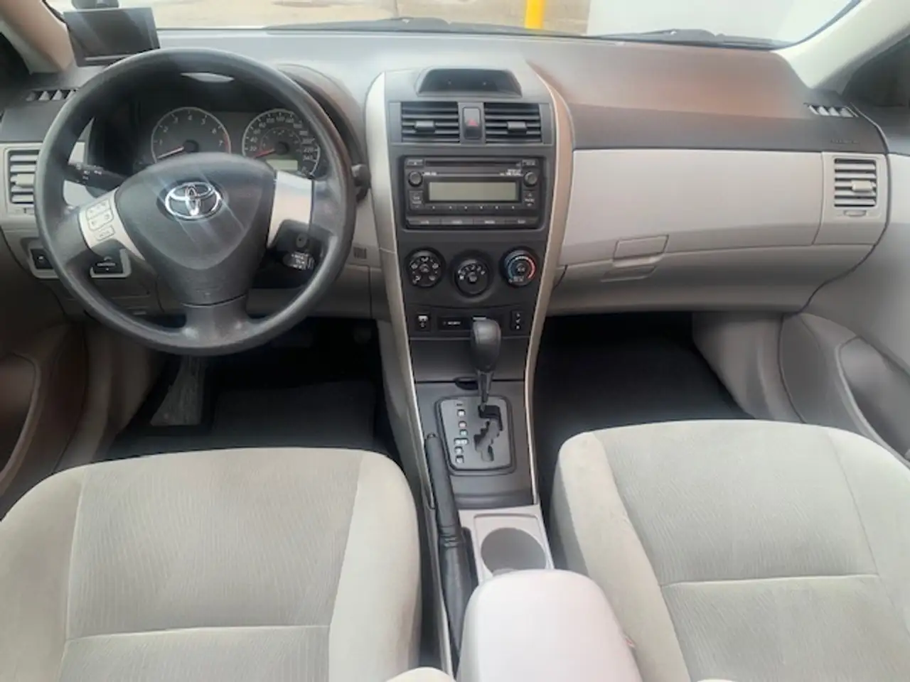 Toyota Corolla снимка Toyota Corolla