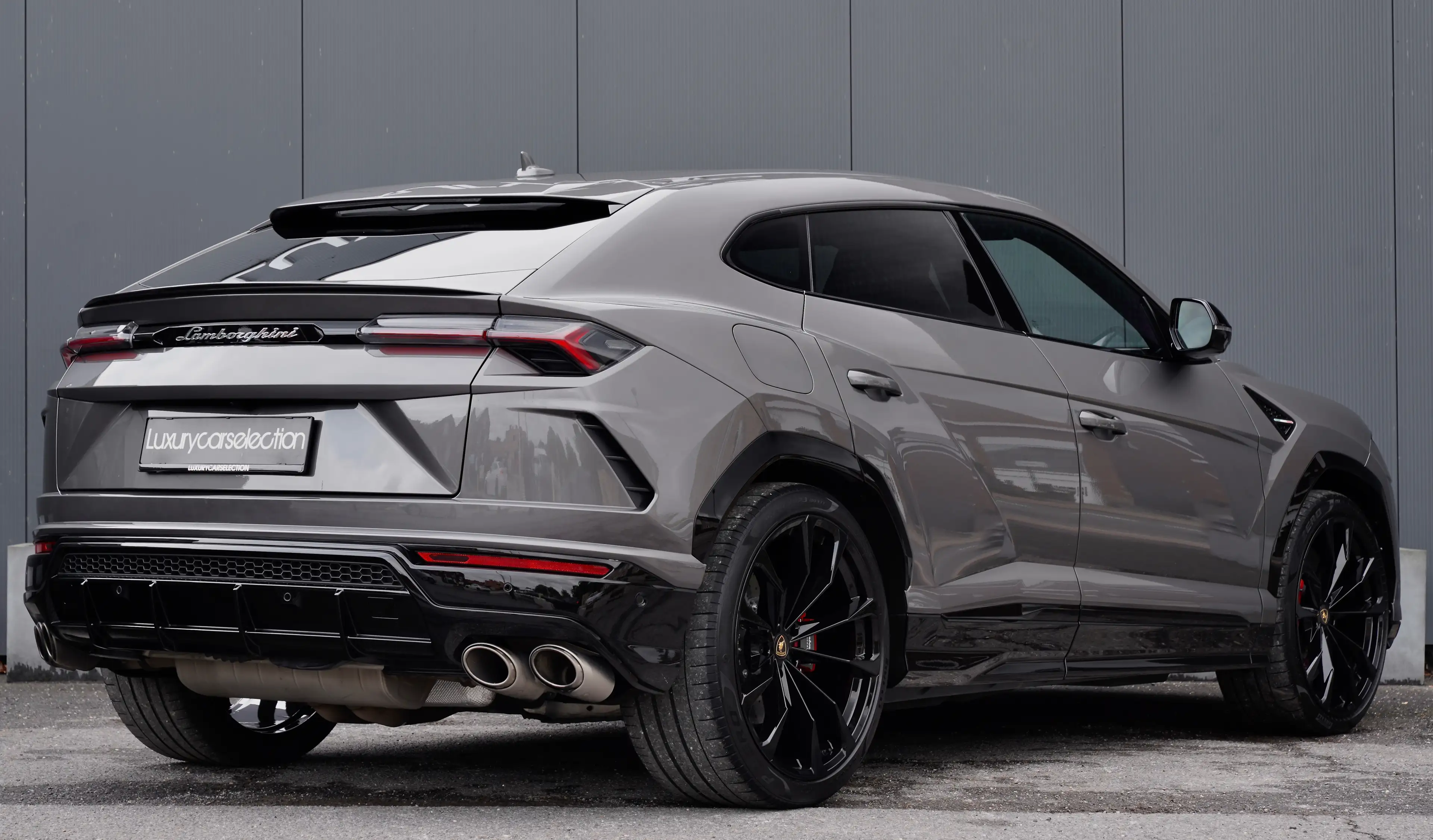 Lamborghini Urus Urus 4.0 V8 *CERAMIC/CARBON/B&O/AKRAPOVIC/FULL* — photo 5